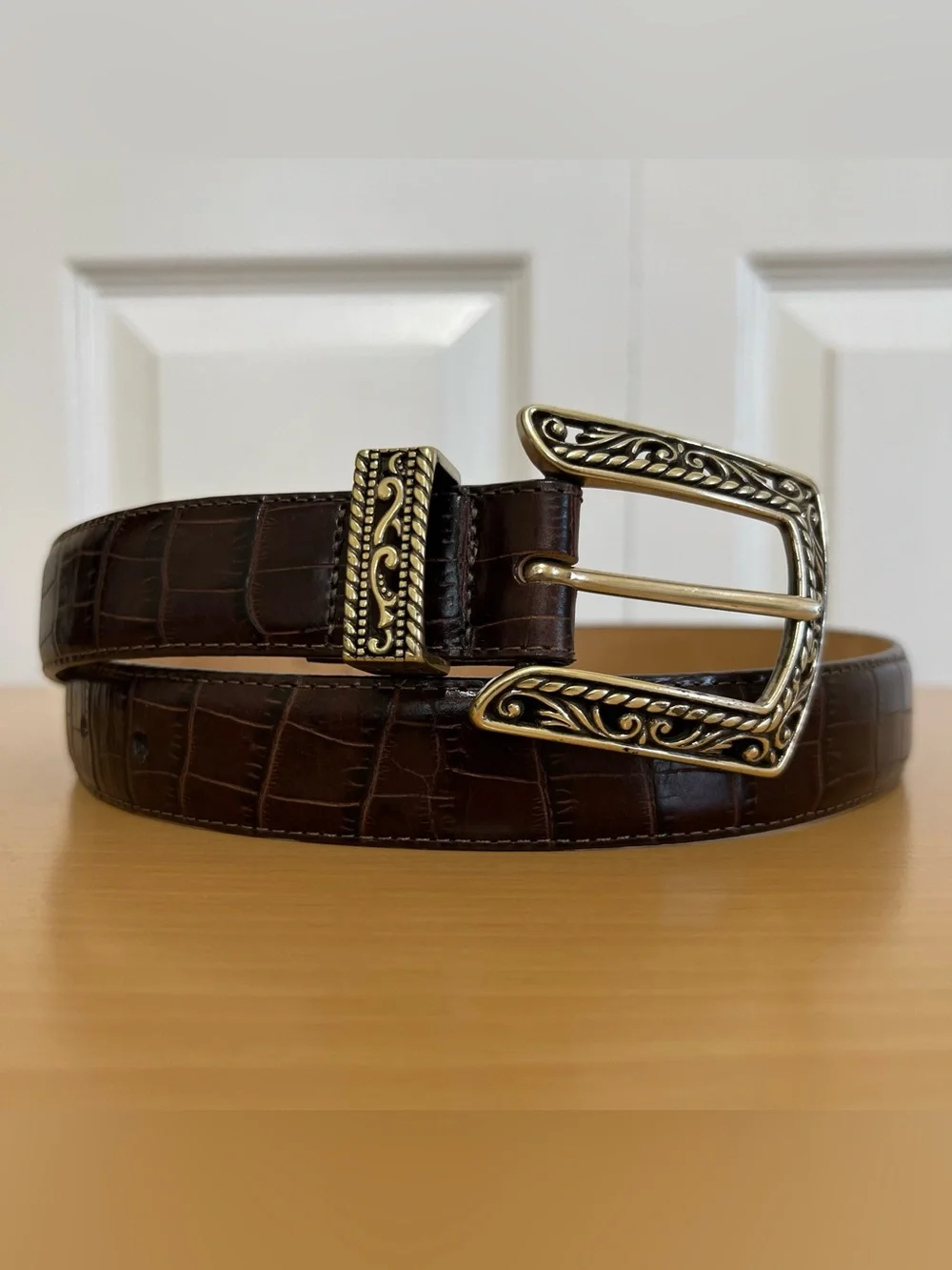 Brighton Classic Brown Croc-Embossed Leather Belt Ornate Silver Buckle 34/Large